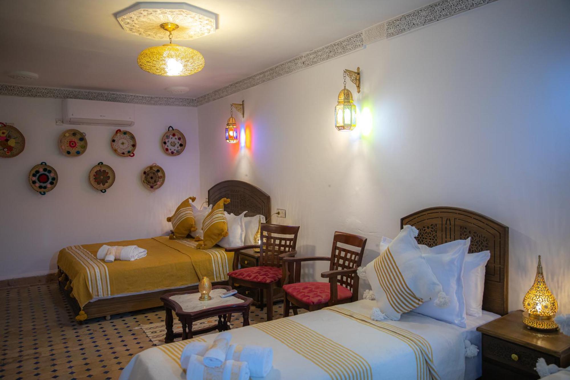 Dar Shauala Hotell Fès Exteriör bild