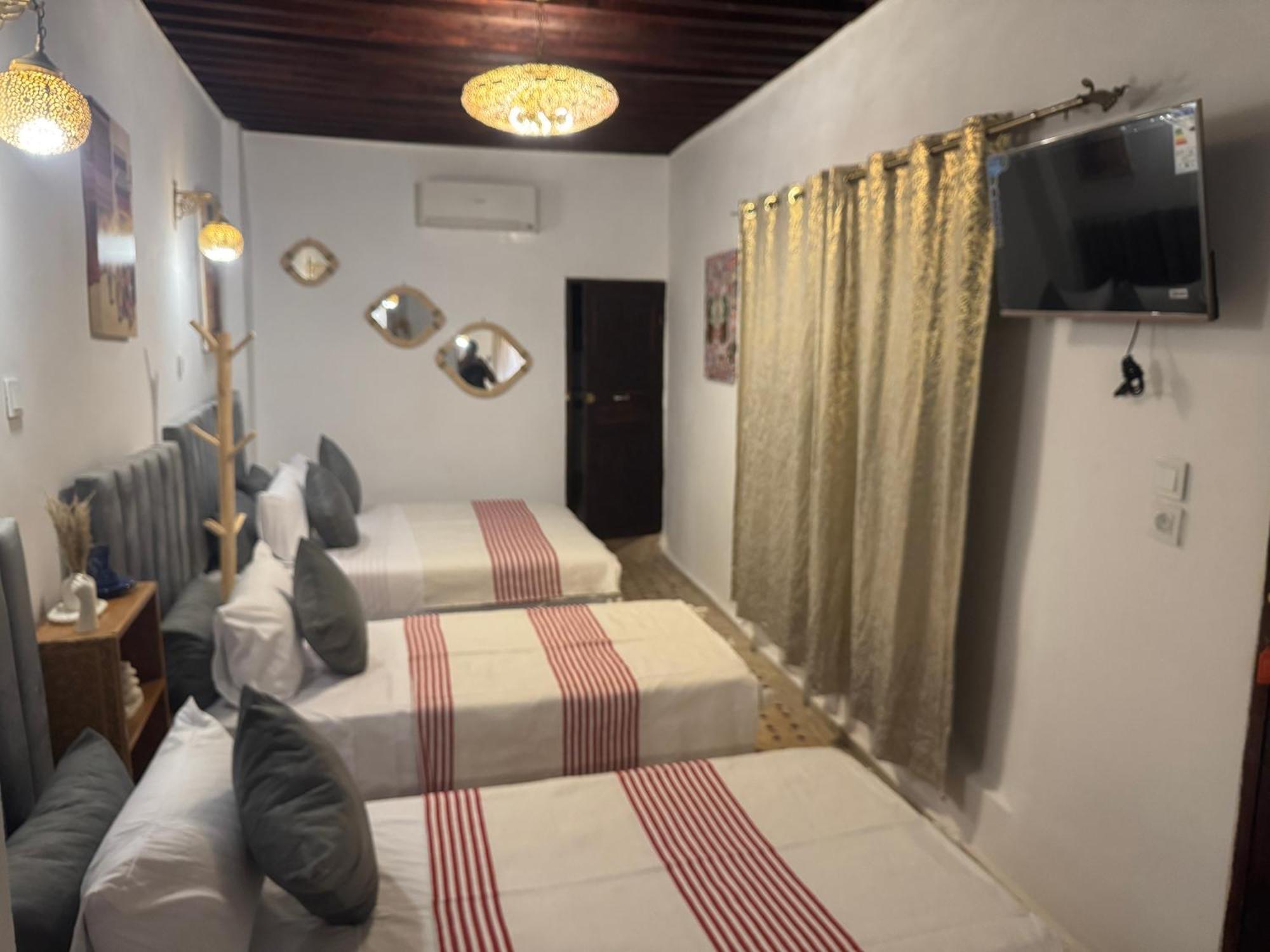 Dar Shauala Hotell Fès Exteriör bild