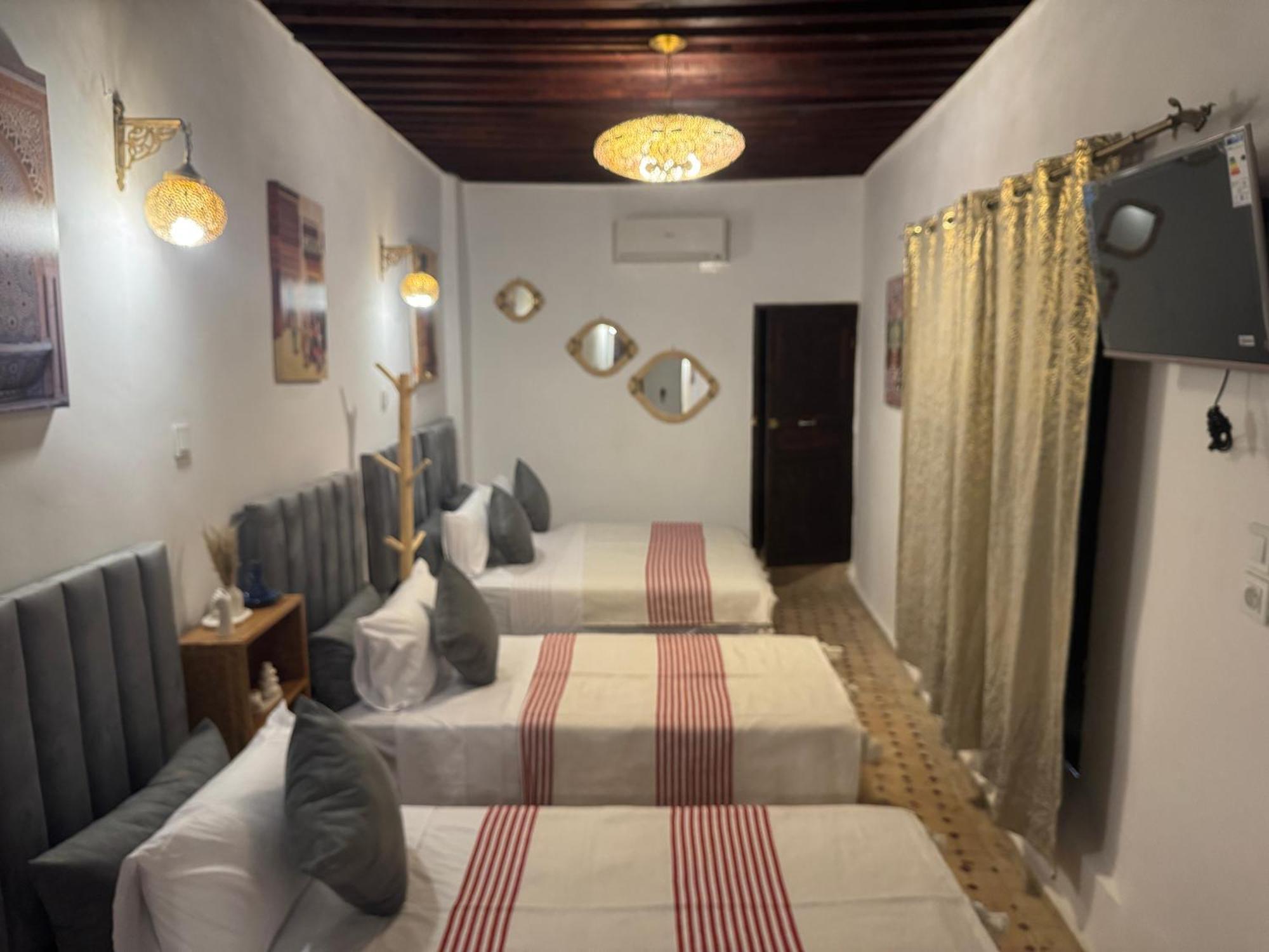 Dar Shauala Hotell Fès Exteriör bild