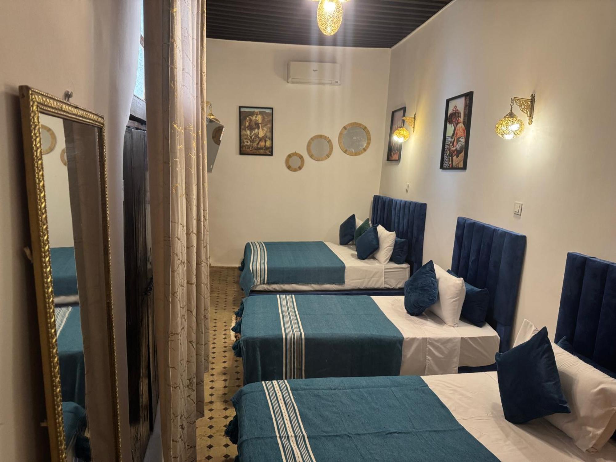 Dar Shauala Hotell Fès Exteriör bild